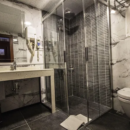 Hotel Deluxe Golden Horn Sultanahmet 4*