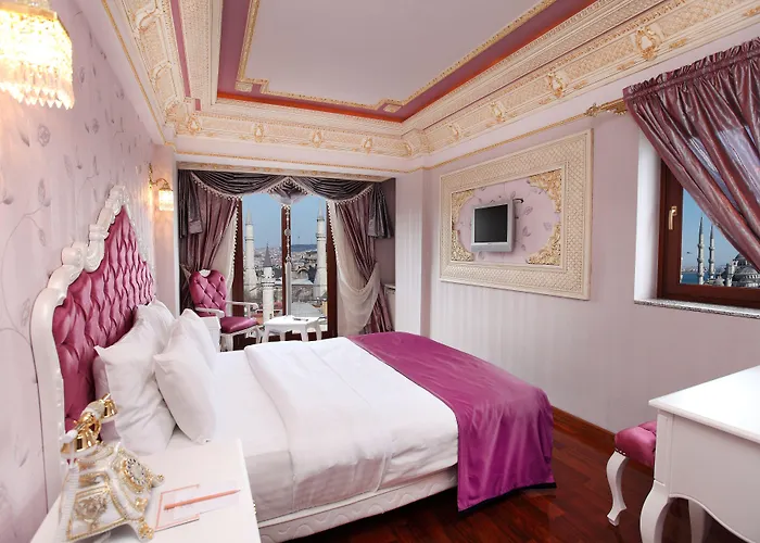 Deluxe Golden Horn Sultanahmet 4* Стамбул