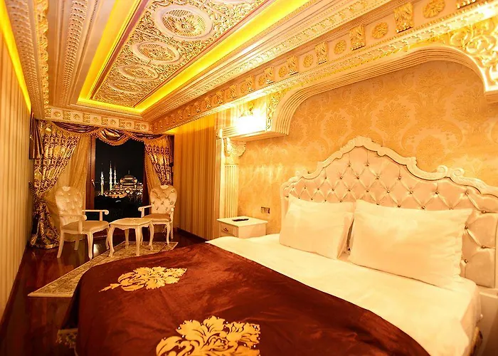 Отель Deluxe Golden Horn Sultanahmet