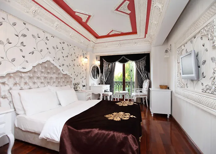 Deluxe Golden Horn Sultanahmet Отель 4*