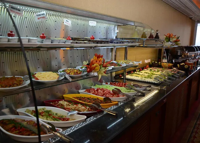 Отель Deluxe Golden Horn Sultanahmet 4*