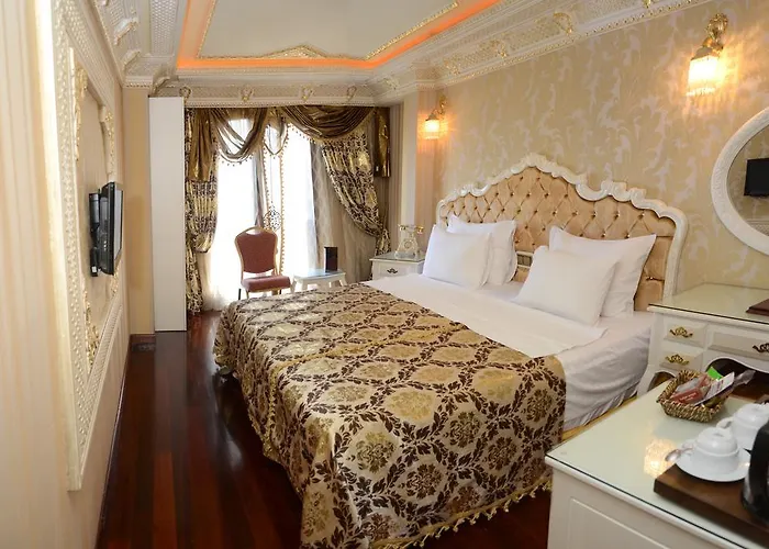 Deluxe Golden Horn Sultanahmet Отель 4*